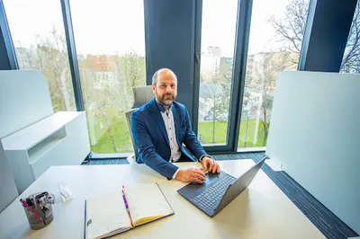 Tomasz Ciepły- Ekspert Finansowy